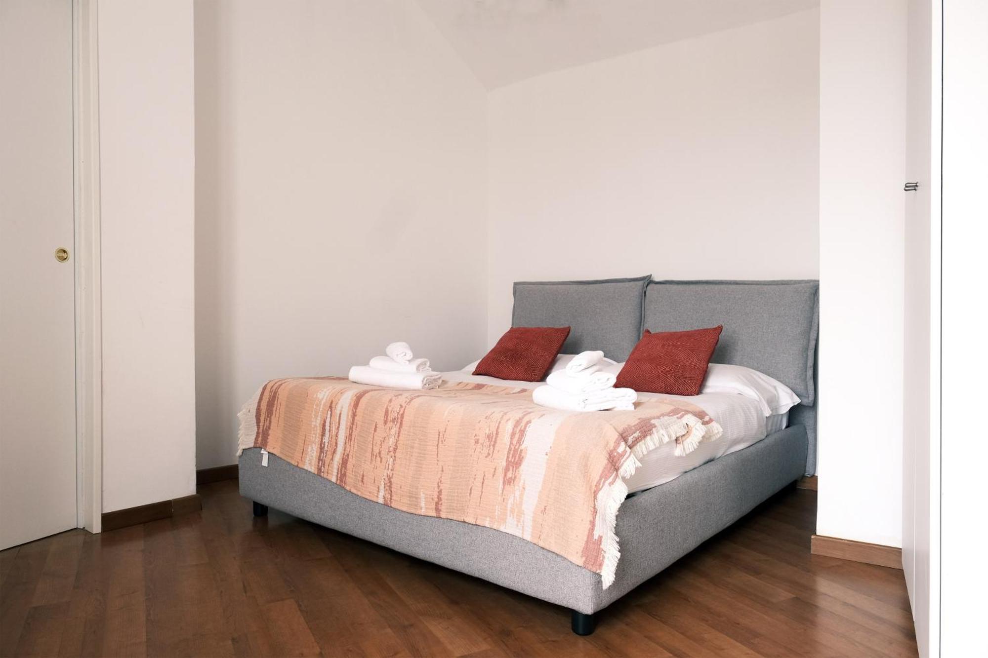 Comecasa 2 Bedrooms Apartment 450Mt From Duomo Milan Luaran gambar